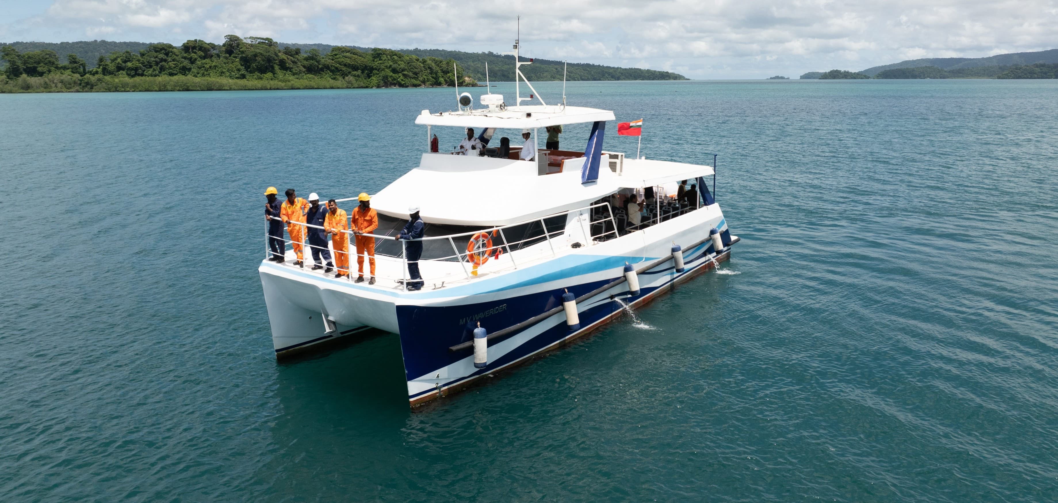 Catamaran image 2