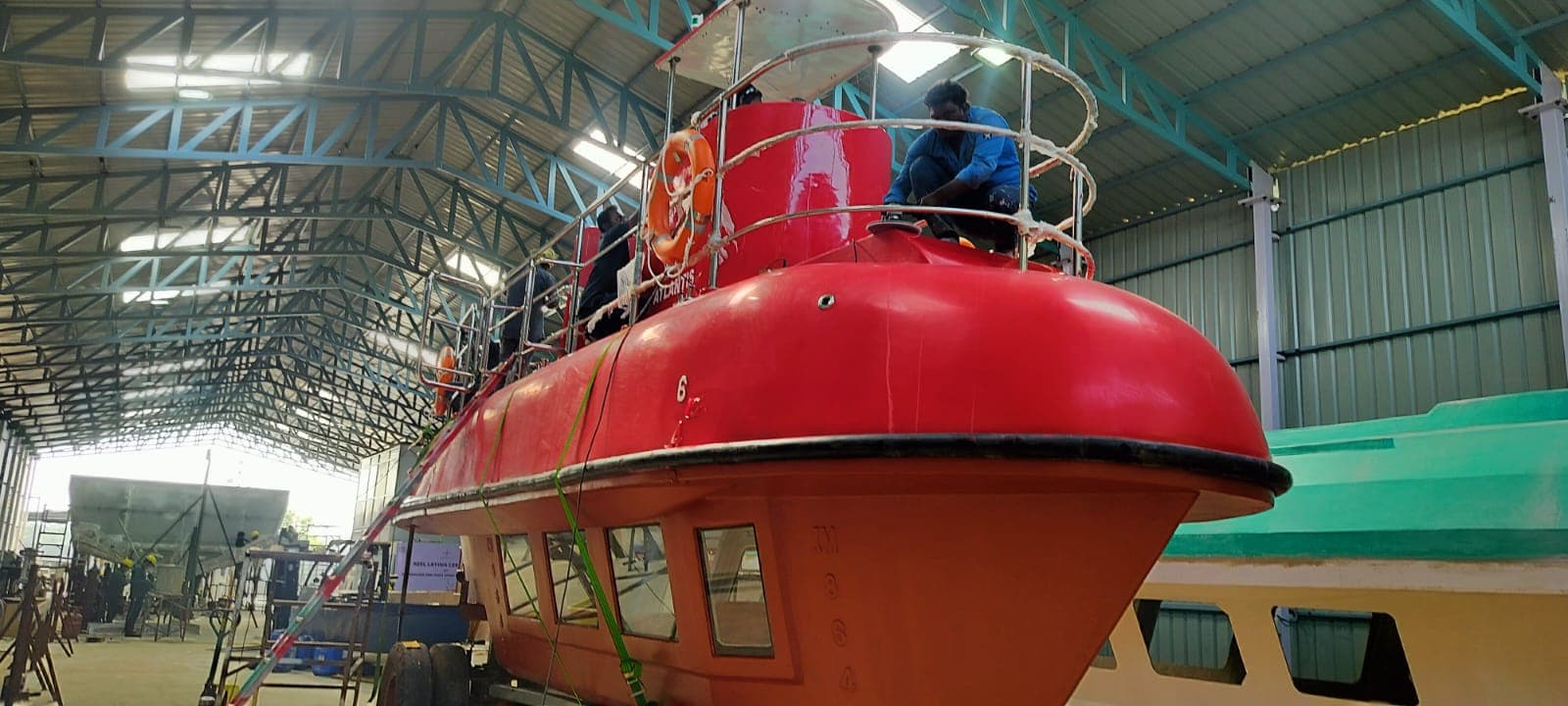 Semi Submarine image 14