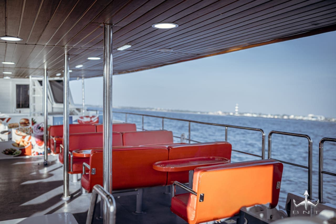 Catamaran image 9